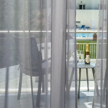 D_loft Ocean Apartment *